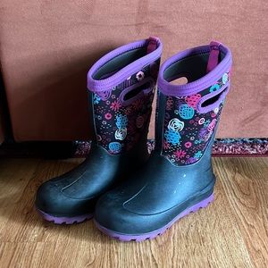 Girl bogs boots